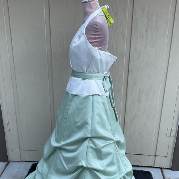 Maxi prom gown dress Couture Collection halter neck tiered bussled mint green 14 - Picture 5 of 15